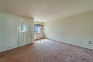 6721 Oleta Dr, Dallas, TX 75217 - Photo 6