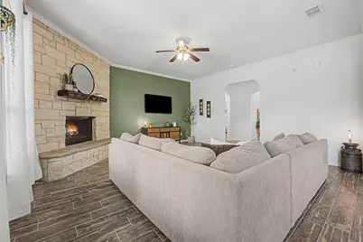 208 Blue Ridge Drive, Waxahachie, TX 75167 - Photo 10