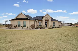 208 Blue Rdg Dr, Waxahachie, TX 75167 - Photo 2