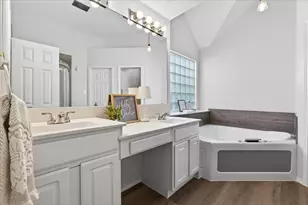 5734 Green Hollow Ln, The Colony, TX 75056 - Photo 22