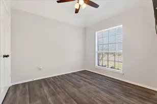 5734 Green Hollow Ln, The Colony, TX 75056 - Photo 24