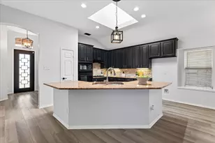 5734 Green Hollow Ln, The Colony, TX 75056 - Photo 6