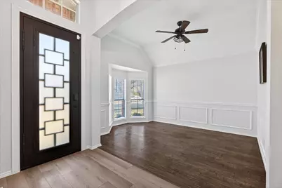 5734 Green Hollow Lane, The Colony, TX 75056 - Photo 8