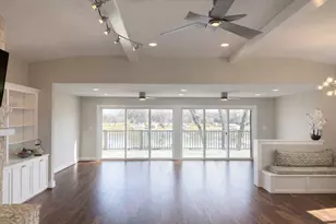 106 Blackfoot Trail, Lake Kiowa, TX 76240 - Photo 10
