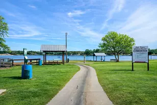 106 Blackfoot Trail, Lake Kiowa, TX 76240 - Photo 40