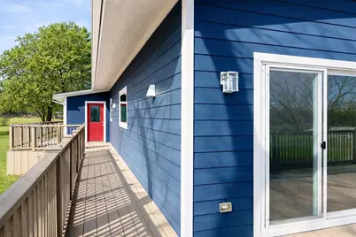 106 Blackfoot Trail, Lake Kiowa, TX 76240 - Photo 6