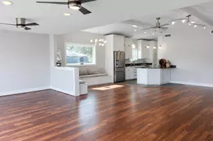 106 Blackfoot Trail, Lake Kiowa, TX 76240 - Photo 12