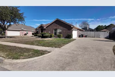 131 Yosemite Lane, Terrell, TX 75160 - Photo 2