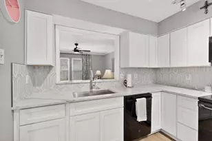 5300 Keller Springs Rd, Dallas, TX 75248 - Photo 8