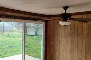 1005 W First St, Hearne, TX 77859 - Photo 12