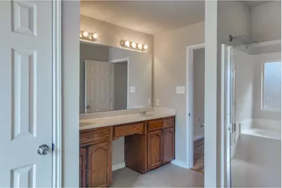 9221 Marilyn Drive, White Settlement, TX 76108 - Photo 18