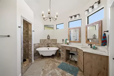 3105 Pastor Street, Dallas, TX 75212 - Photo 6