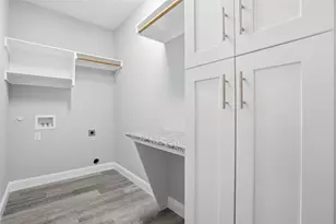 3611 Broken Bow Dr, Granbury, TX 76048 - Photo 26