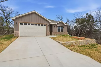 3611 Broken Bow Drive, Granbury, TX 76048 - Photo 2
