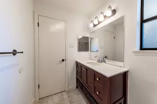 5616 Preston Oaks Rd, Dallas, TX 75254 - Photo 16