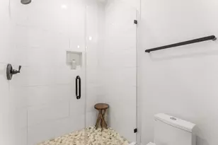 2015 N Prairie Ave, Dallas, TX 75204 - Photo 26