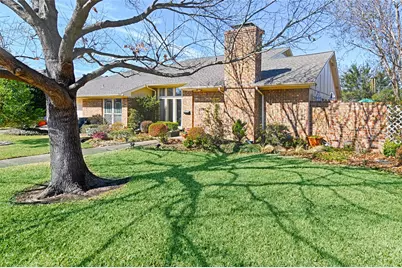 2705 Country Place Drive, Carrollton, TX 75006 - Photo 4