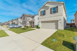 2758 Henson Ln, Garland, TX 75040 - Photo 30