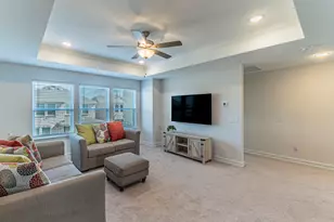 2758 Henson Ln, Garland, TX 75040 - Photo 14