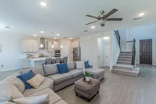 2758 Henson Ln, Garland, TX 75040 - Photo 18