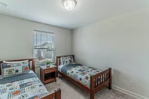 2758 Henson Ln, Garland, TX 75040 - Photo 16