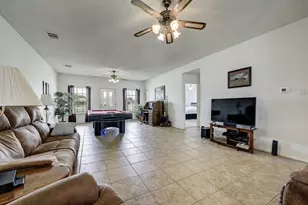 365 Country Ln, Haslet, TX 76052 - Photo 8