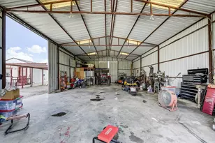 365 Country Ln, Haslet, TX 76052 - Photo 22