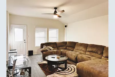 720 Watson Way, Crowley, TX 76036 - Photo 6