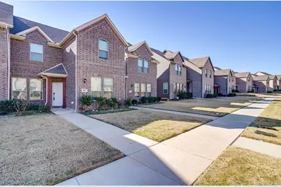 417 Milverton Drive, Fort Worth, TX 76036 - Photo 2