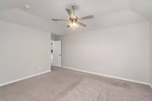 145 Wilson Cliff Dr, White Settlement, TX 76108 - Photo 16