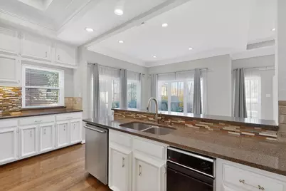 2648 Brookside Drive, Irving, TX 75063 - Photo 8