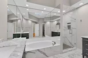 2648 Brookside Dr, Irving, TX 75063 - Photo 32