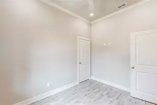 213 S Loveless St, Bullard, TX 75757 - Photo 4