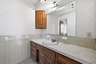 1018 S Valentine Dr, Sherman, TX 75090 - Photo 10