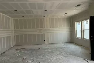 1415 Cloverleaf Rd, Bellmead, TX 76705 - Photo 4