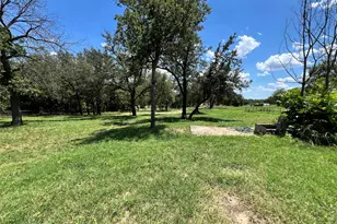 104 E Little St, Hamilton, TX 76531 - Photo 4