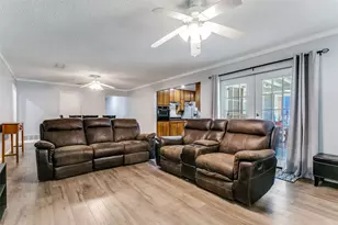 1904 Windlea Dr, Euless, TX 76040 - Photo 6