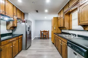 1904 Windlea Dr, Euless, TX 76040 - Photo 10