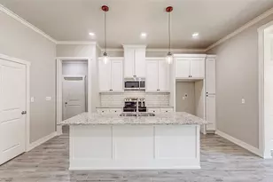 213 S Loveless St, Bullard, TX 75757 - Photo 12