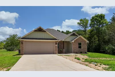 213 S Loveless Street, Bullard, TX 75757 - Photo 2