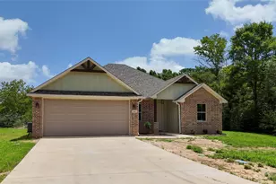 213 S Loveless St, Bullard, TX 75757 - Photo 2