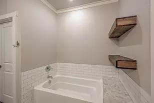 213 S Loveless St, Bullard, TX 75757 - Photo 16