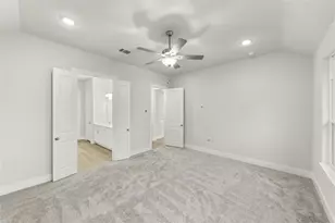 653 Begonia Wy, Little Elm, TX 76227 - Photo 14