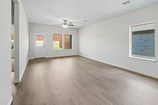 10216 Amalgam St, Aubrey, TX 76227 - Photo 32