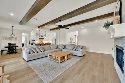 520 Bonnards Peak Road, Burleson, TX 76028 - Photo 12