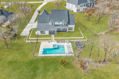 520 Bonnards Peak Road, Burleson, TX 76028 - Photo 4