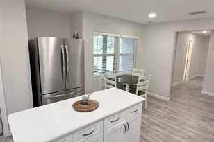 1906 Colony Dr, Irving, TX 75061 - Photo 6