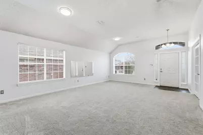 218 Quail Meadows Lane, Arlington, TX 76002 - Photo 10