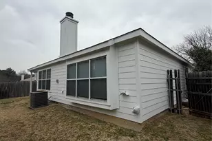 1937 Earnhardt Way, Dallas, TX 75217 - Photo 4