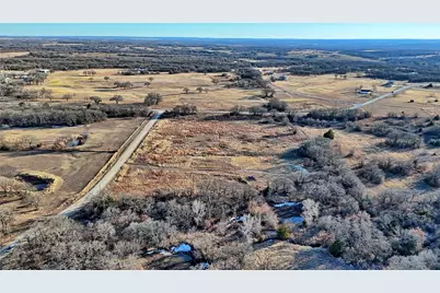 107 W Huron Circle, Nocona, TX 76255 - Photo 1